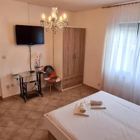 Tanja شقة Živogošće