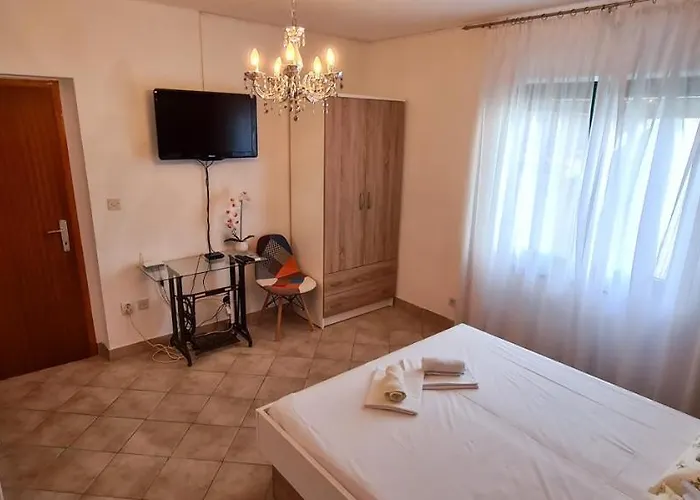 Tanja 아파트 Živogošće